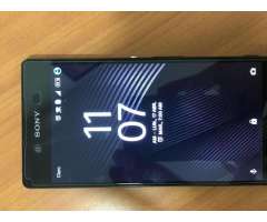 Sony Xperia Z4 10&#x2f;10 con Accesorios