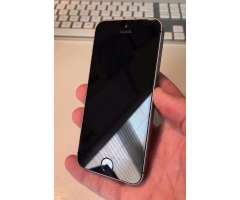 iPhone 5S SpaceGray Flamante Libre de oportunidad