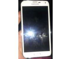 Vendo Samsung S5 Grande 9&#x2f;10 Como Nuevo