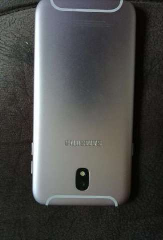 Samsung J7 Pro Samsung J7 Pro