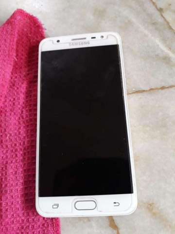 Galaxy J7 Prime Gold Precio Negociable Galaxy J7 Prime Gold Precio Negociable