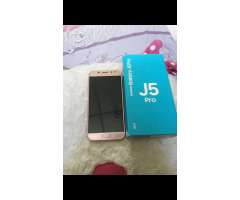 Samsung J5 Pro de 16 Gb. en Buen Estado