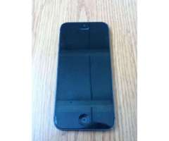 iPhone 5 16gb buen estado con cargador original y caja original y estuche protector