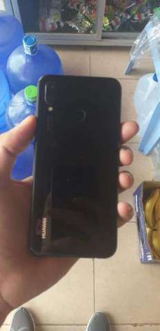 Huawei P20 Lite Huawei P20 Lite