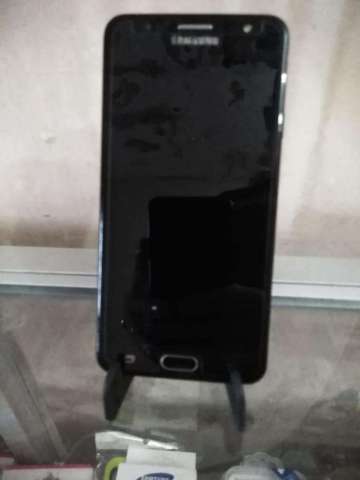 Samsung J7 Prime Samsung J7 Prime