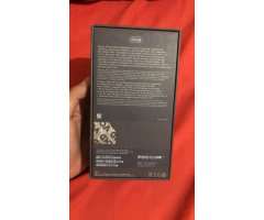 iPhone 8Plus 64Gb