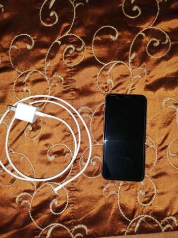 iPhone X 64 GB iPhone X 64 GB